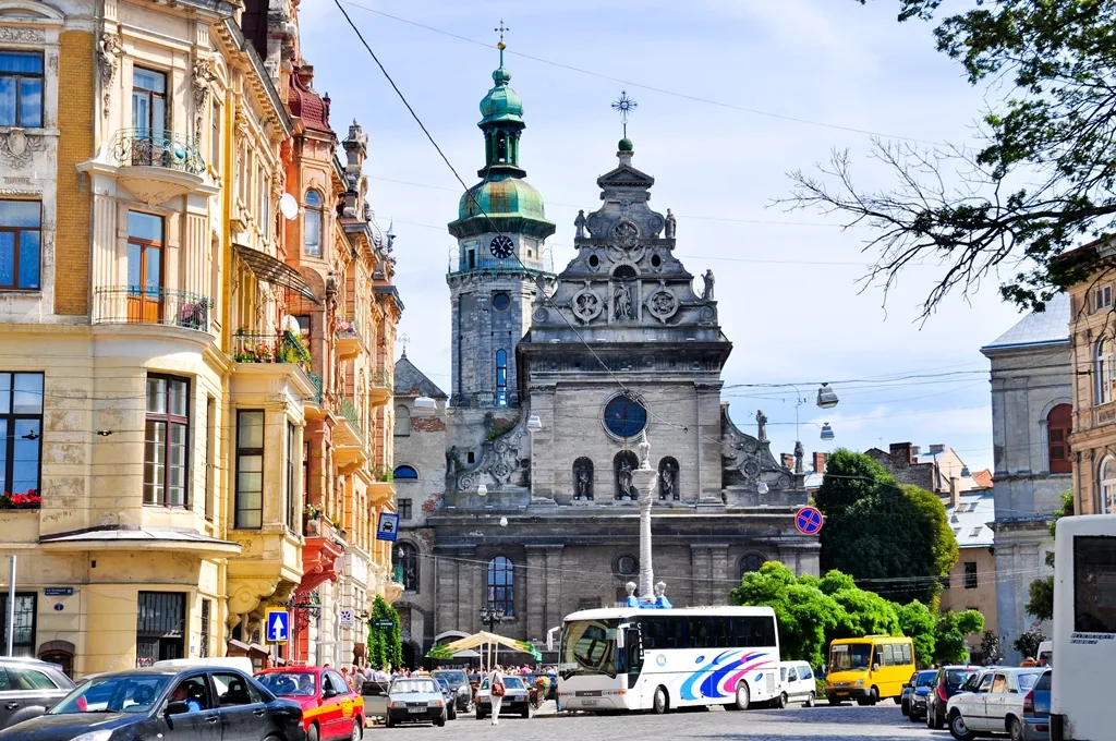 Де зупинитись у Львові - Готель Цісар у Львові