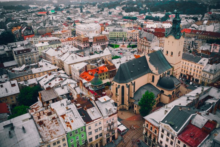 Львів восени, панорама старого міста